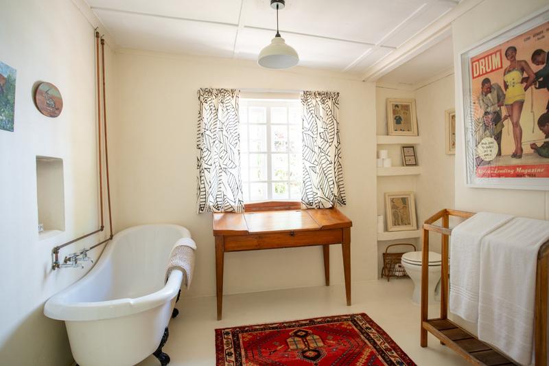 To Let 5 Bedroom Property for Rent in Hobie Beach Western Cape
